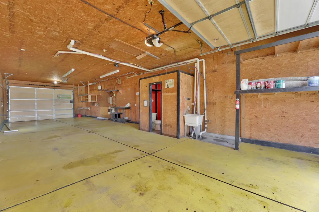 15811 W Mccormick Goddard KS 67052