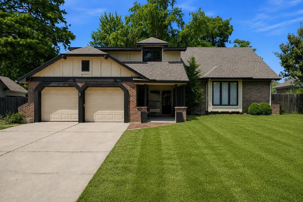 8410 E Overbrook Street Wichita KS 67206