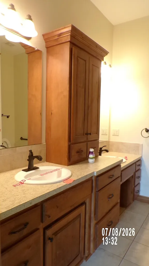 1850 S Lark Court Wichita KS 67209-4402