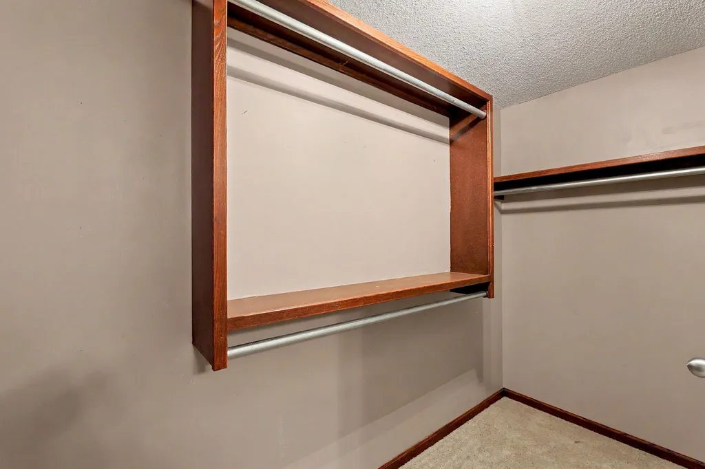 3317 N North Shore Court Wichita KS 67205