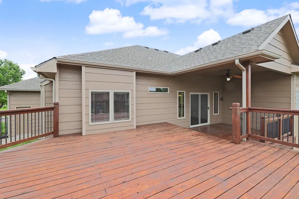 3317 N North Shore Court Wichita KS 67205