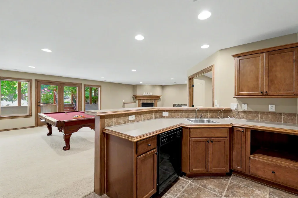 13104 E Mainsgate Circle Wichita KS 67228
