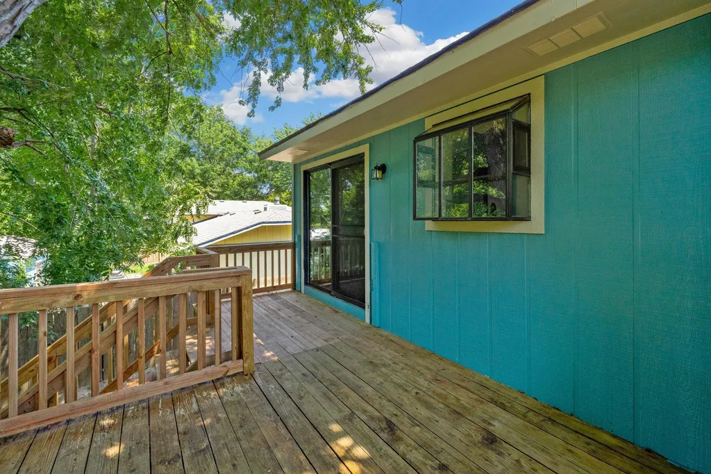 610 E Campus Street Wichita KS 67216