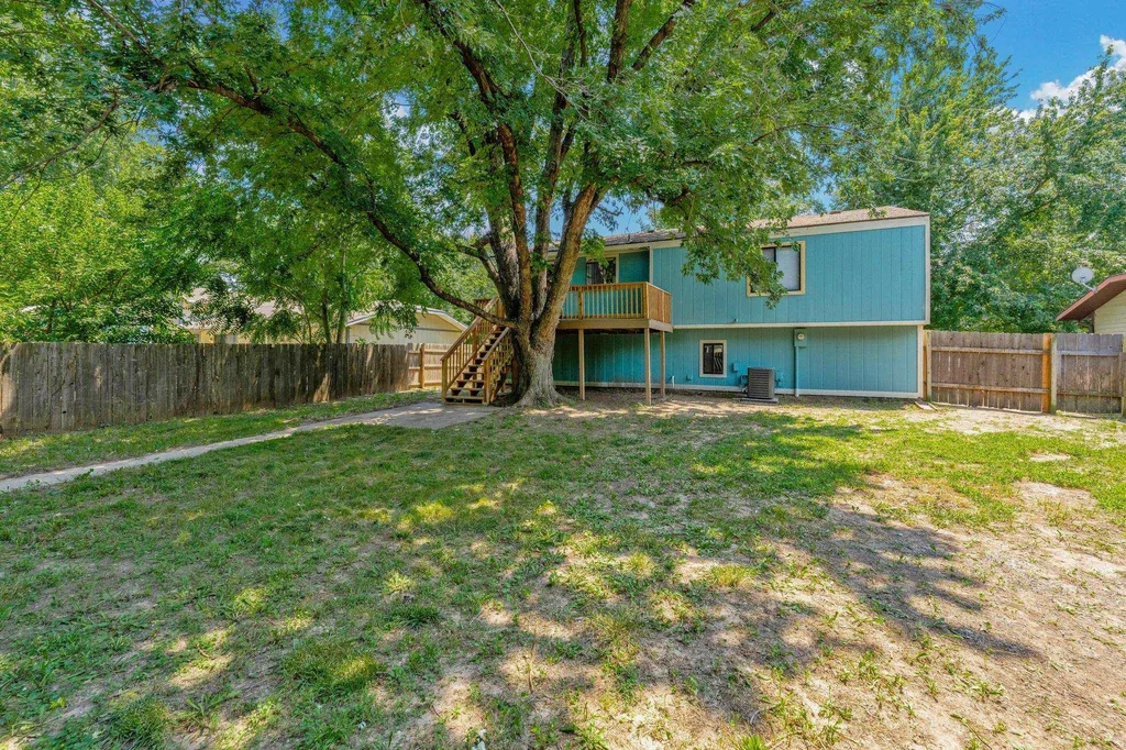610 E Campus Street Wichita KS 67216