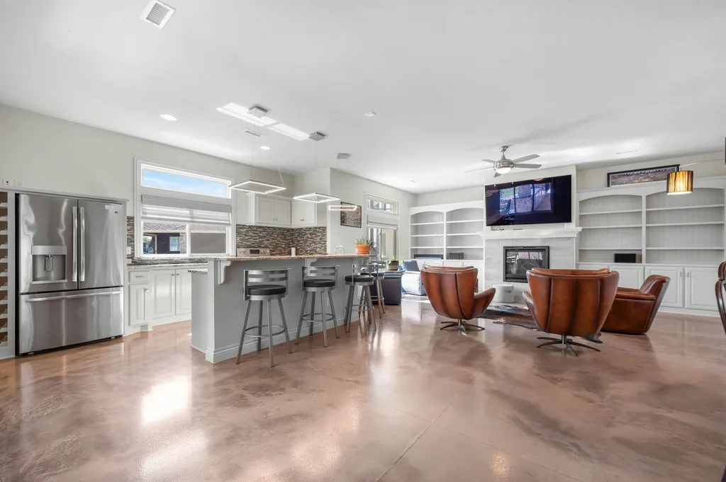 2901 W Crystal Beach Street Wichita KS 67204