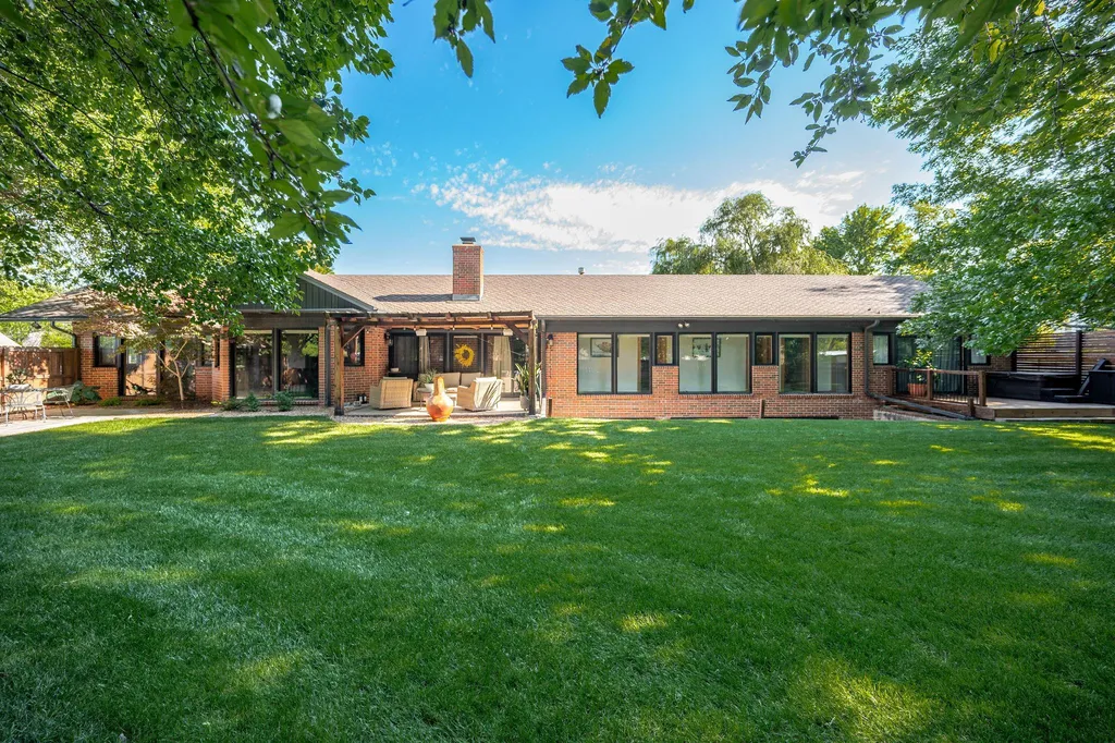 1050 S Stagecoach Street Wichita KS 67230