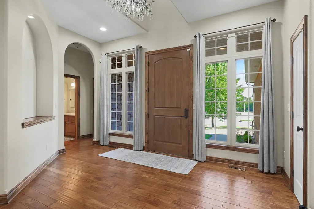3810 N Watercress Court Maize KS 67101