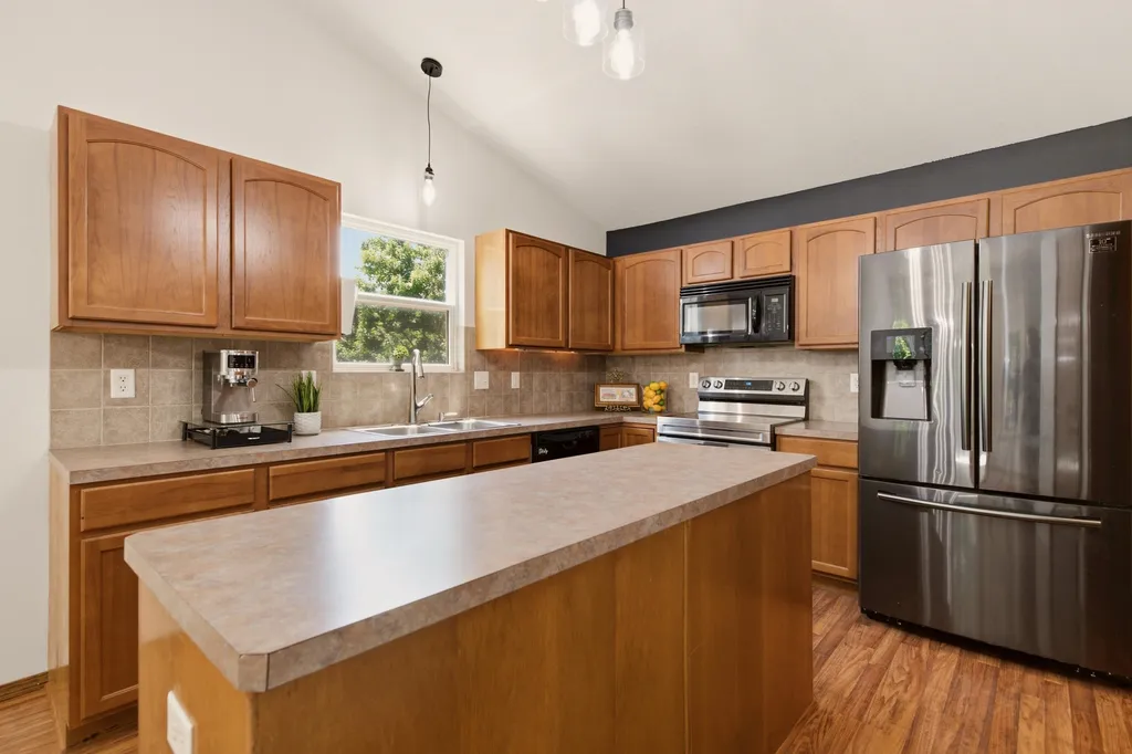 2635 E Sunnyslope Park City KS 67219