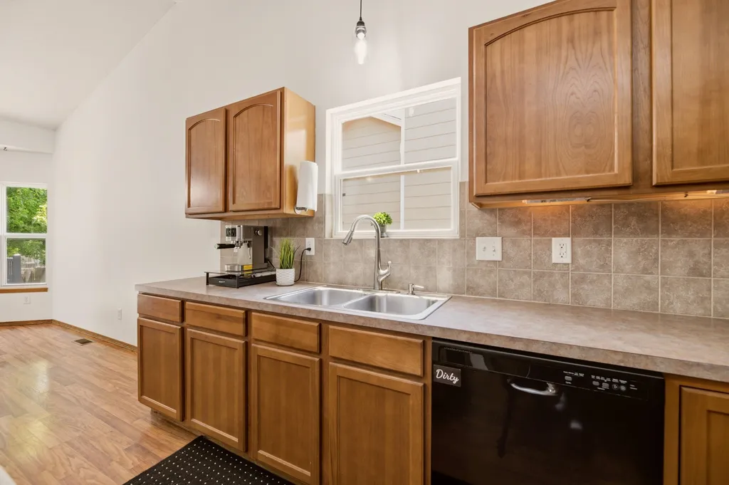 2635 E Sunnyslope Park City KS 67219