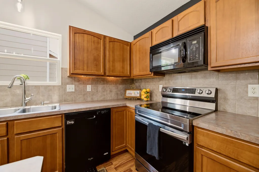 2635 E Sunnyslope Park City KS 67219