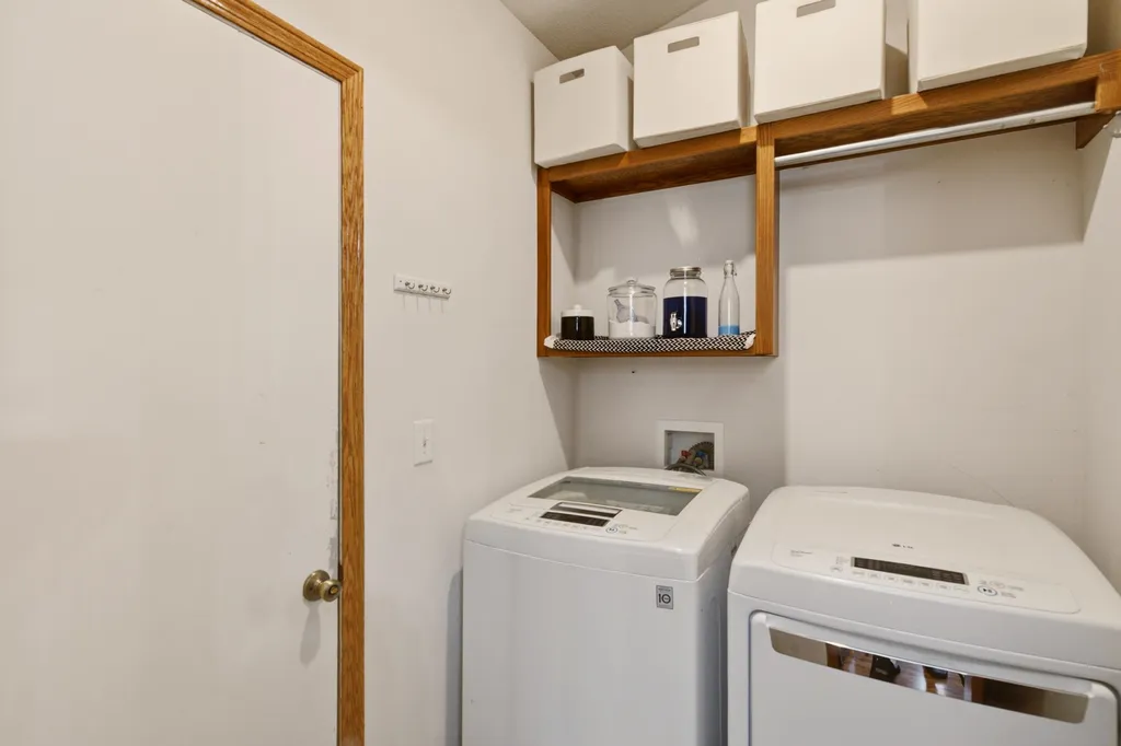 2635 E Sunnyslope Park City KS 67219