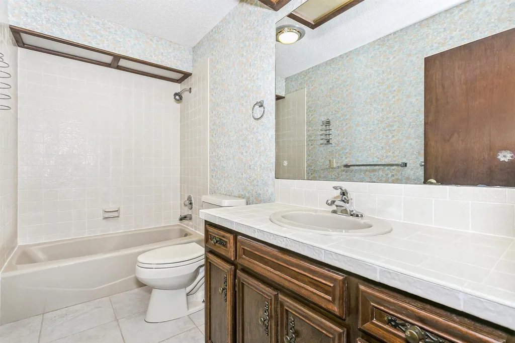 7700 E 13th Street N Wichita KS 67206