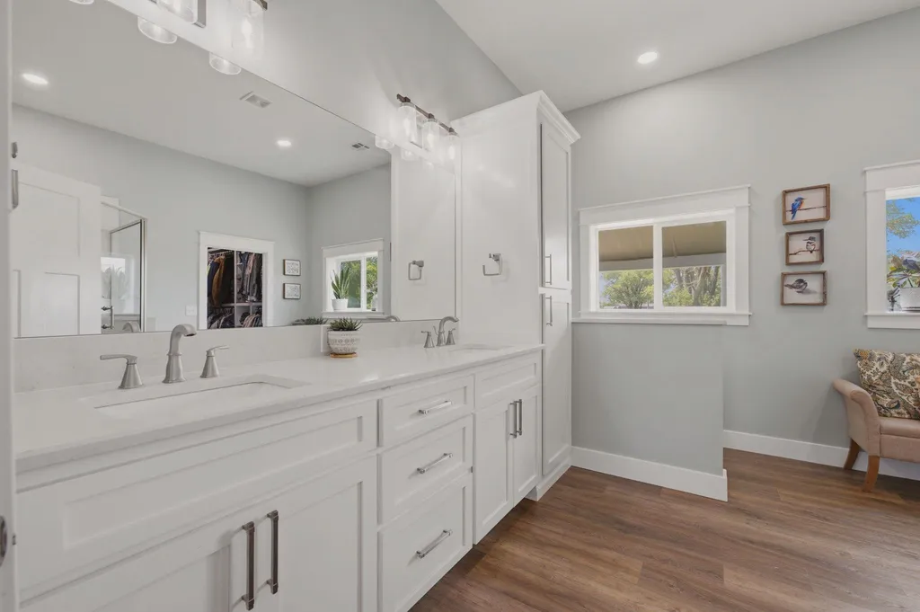 1255 NE 120th Avenue Cheney KS 67025