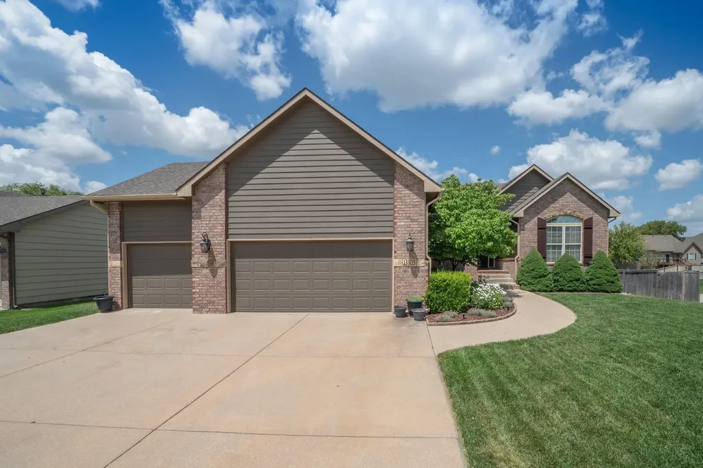 13905 E Ayesbury Street Wichita KS 67228