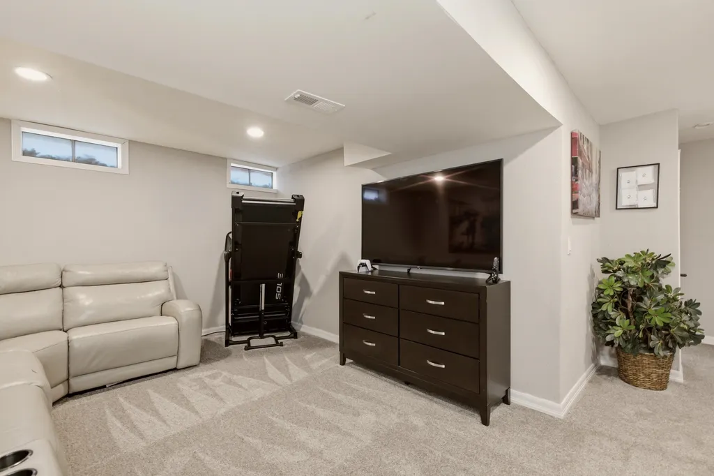 331 N Sheridan Wichita KS 67203