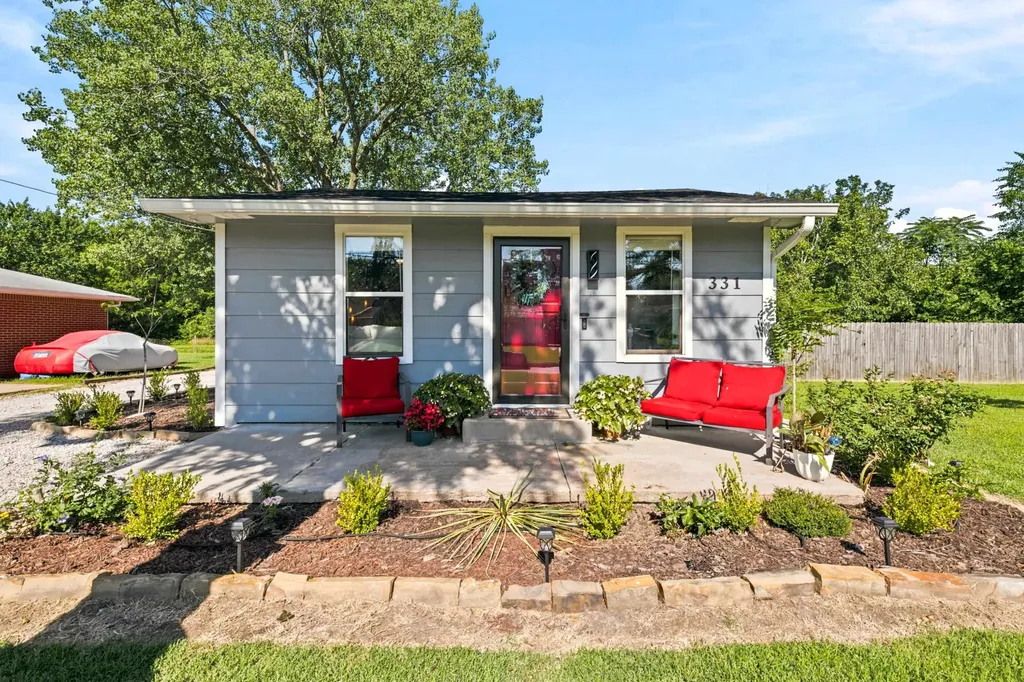 331 N Sheridan Wichita KS 67203
