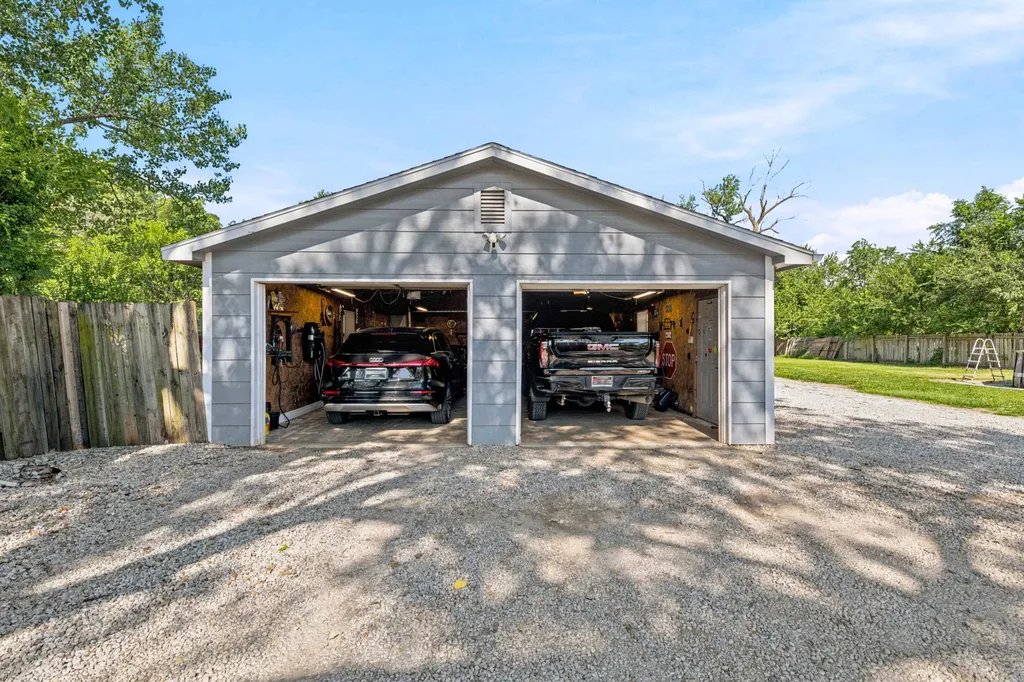 331 N Sheridan Wichita KS 67203
