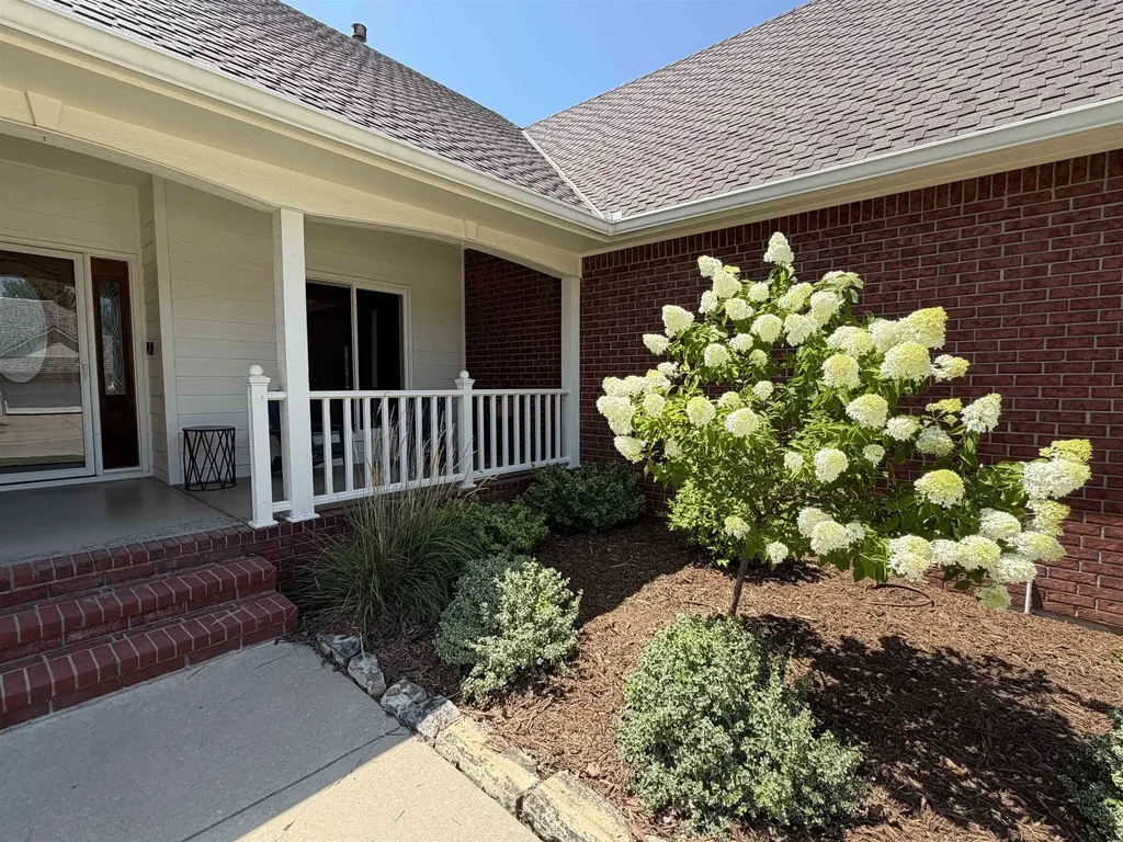 753 N Bramerton Street Andover KS 67002