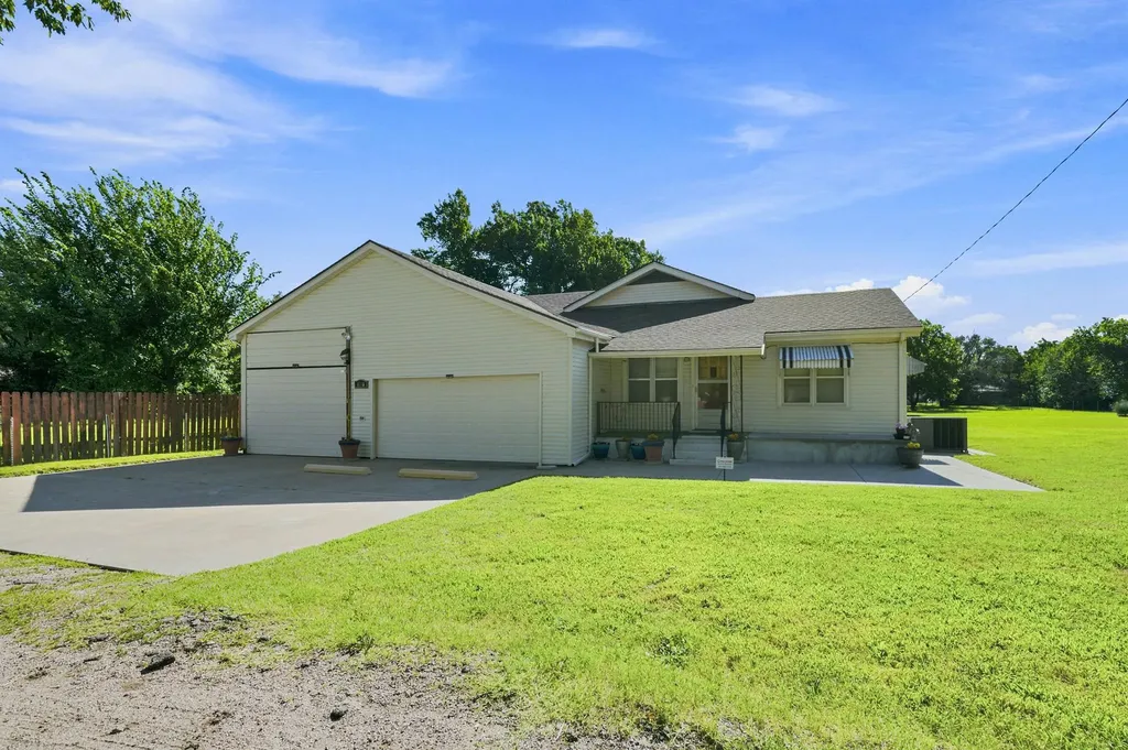 1138 N Sheridan Street Wichita KS 67203