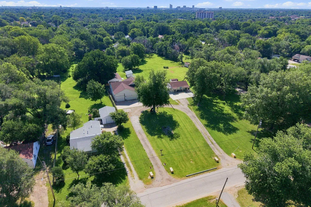 1138 N Sheridan Street Wichita KS 67203