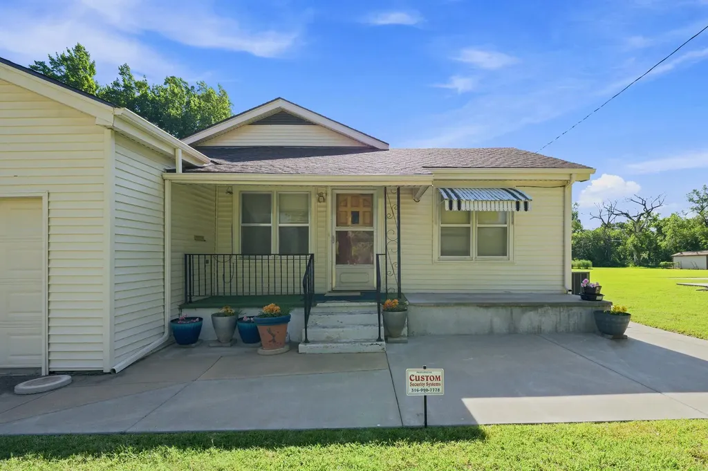 1138 N Sheridan Street Wichita KS 67203