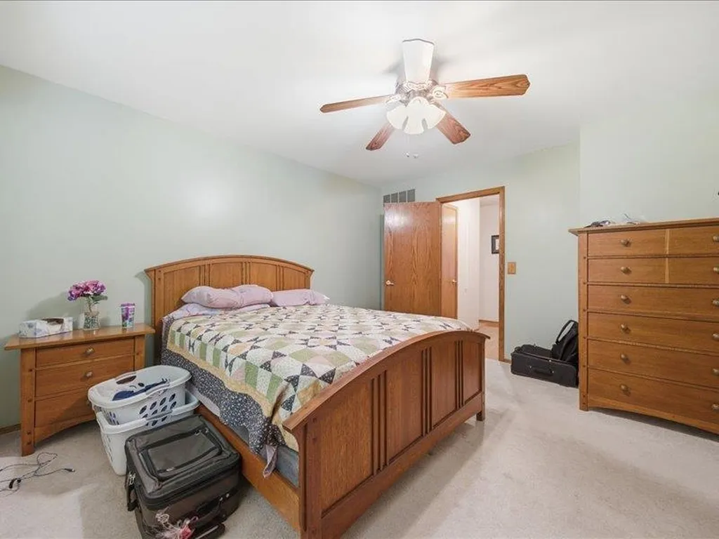 2040 N Parkridge Court Wichita KS 67212