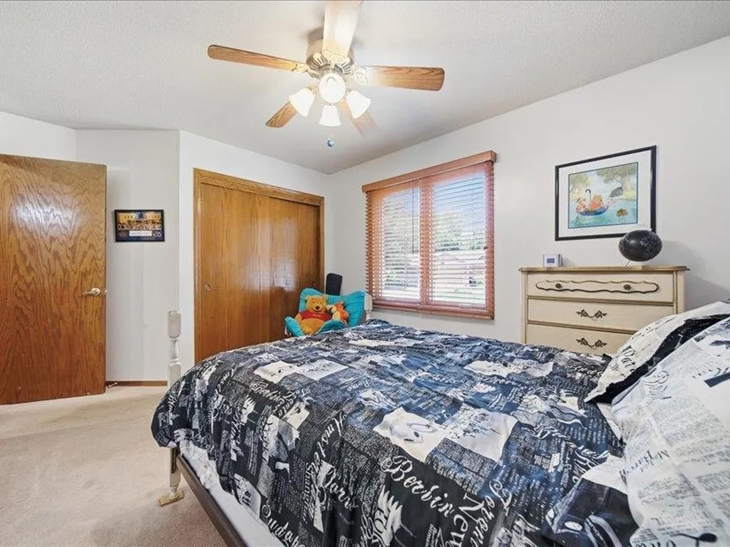 2040 N Parkridge Court Wichita KS 67212