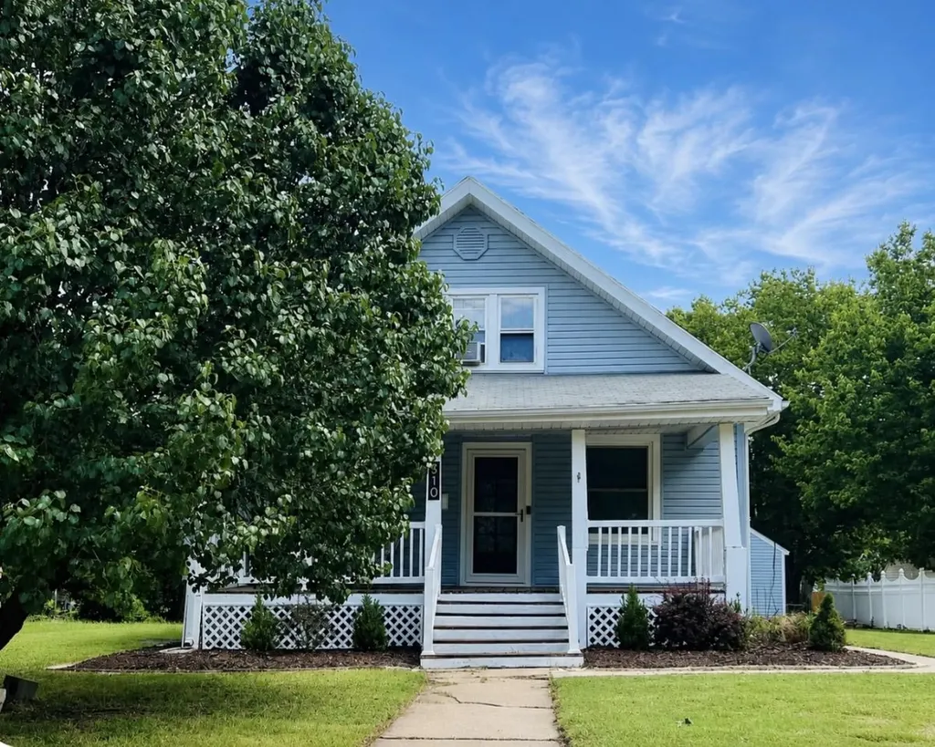 310 N Lincoln Street Marion KS 66861