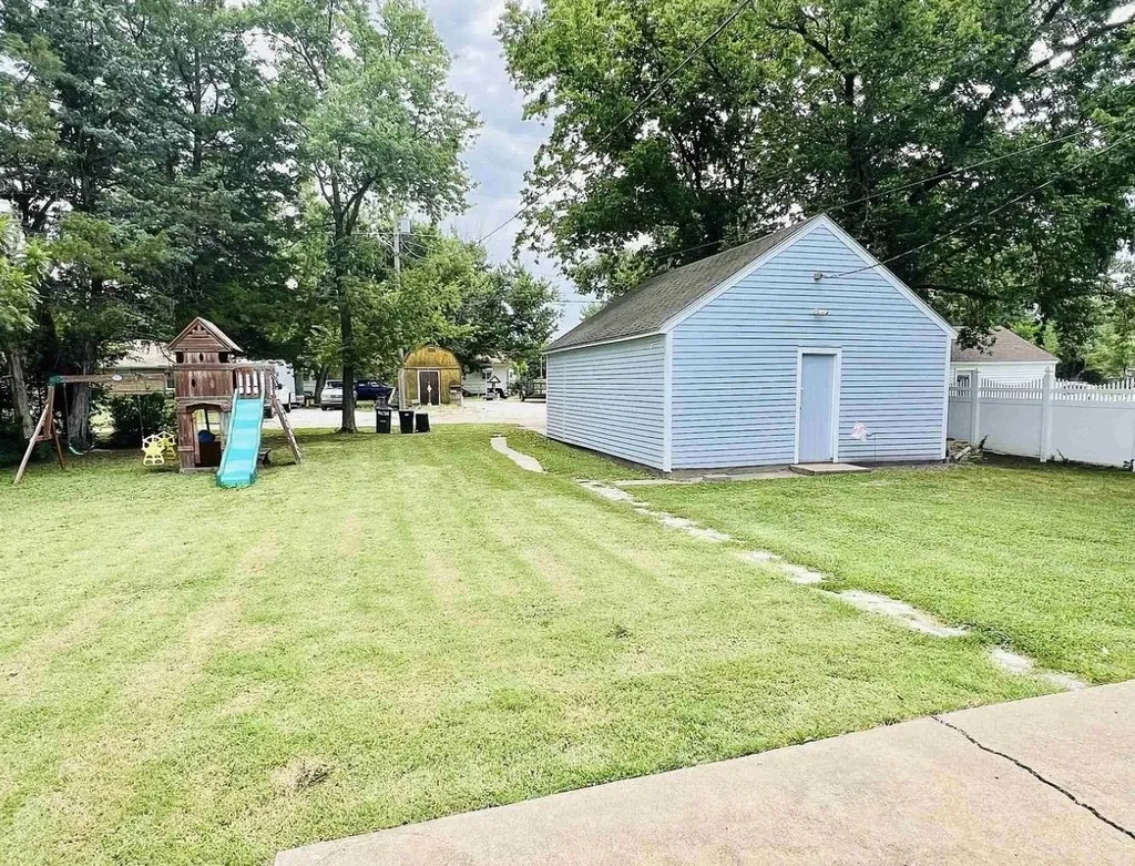 310 N Lincoln Street Marion KS 66861