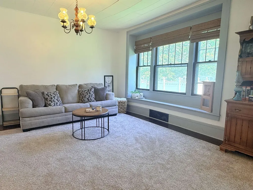310 N Lincoln Street Marion KS 66861