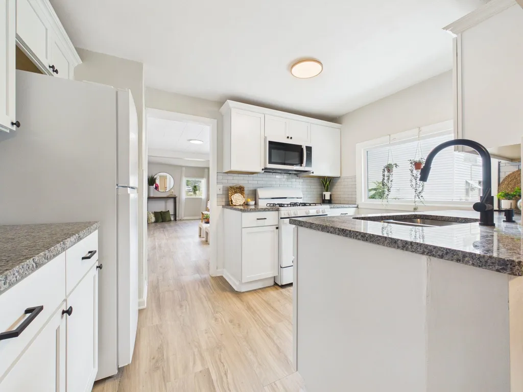 429 S Knight Street Wichita KS 67213