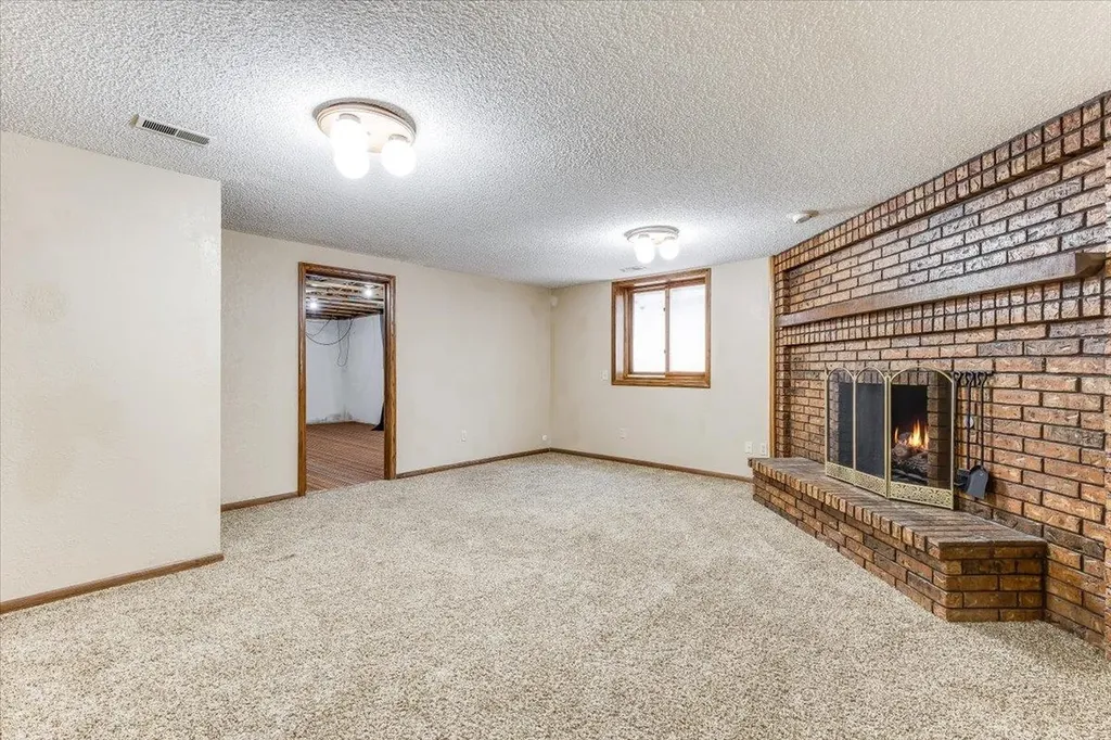 1309 S Bridgewater Drive Wichita KS 67209