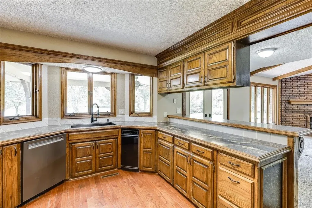 1309 S Bridgewater Drive Wichita KS 67209