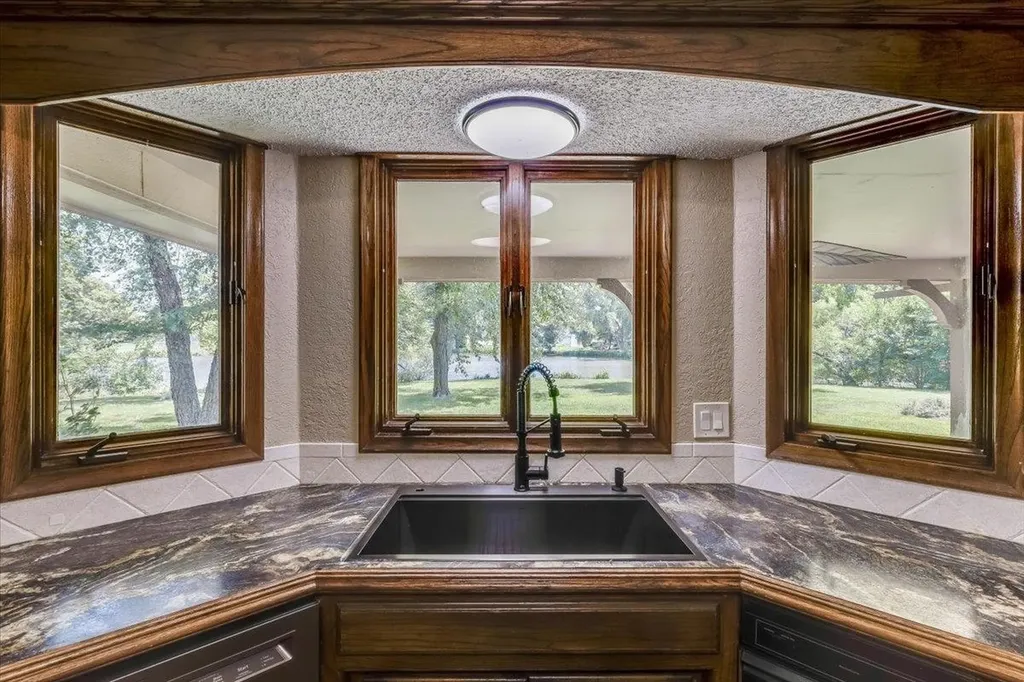 1309 S Bridgewater Drive Wichita KS 67209