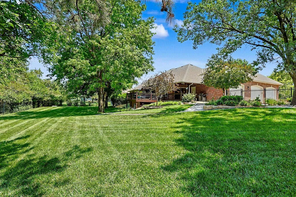 1431 N Castle Rock Wichita KS 67230
