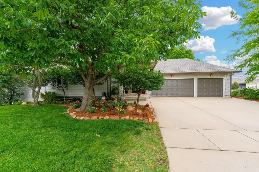 3159 W Keywest Court Wichita KS 67204