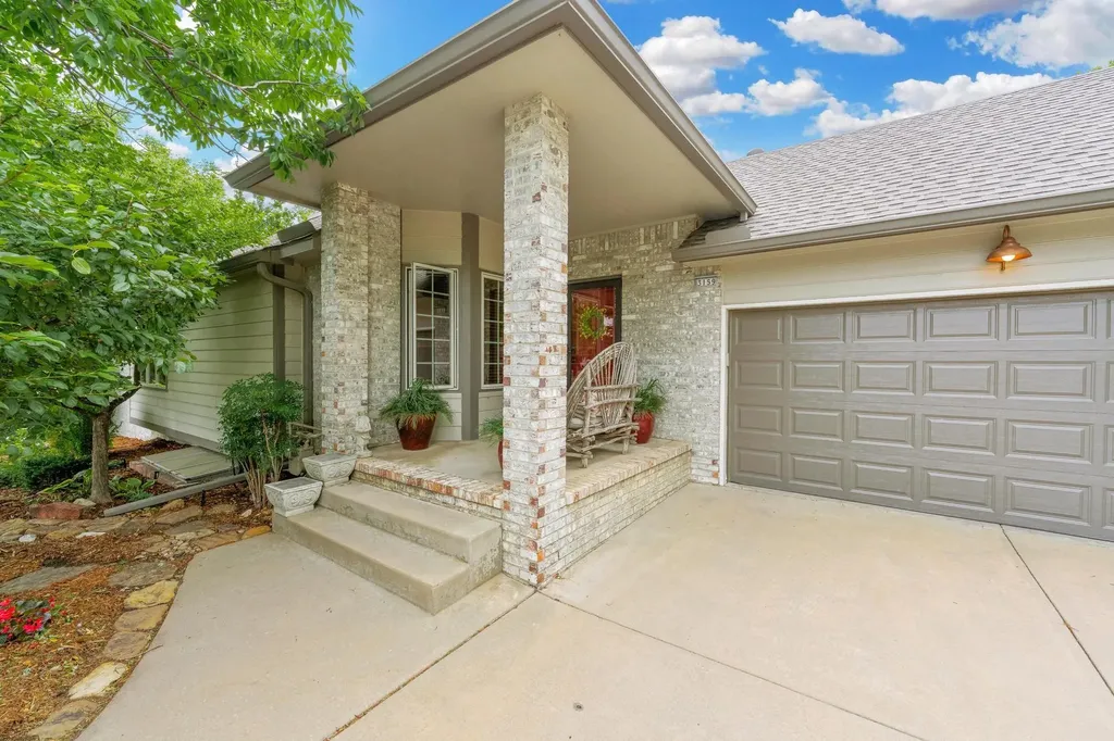 3159 W Keywest Court Wichita KS 67204