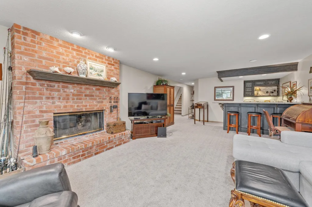 3159 W Keywest Court Wichita KS 67204