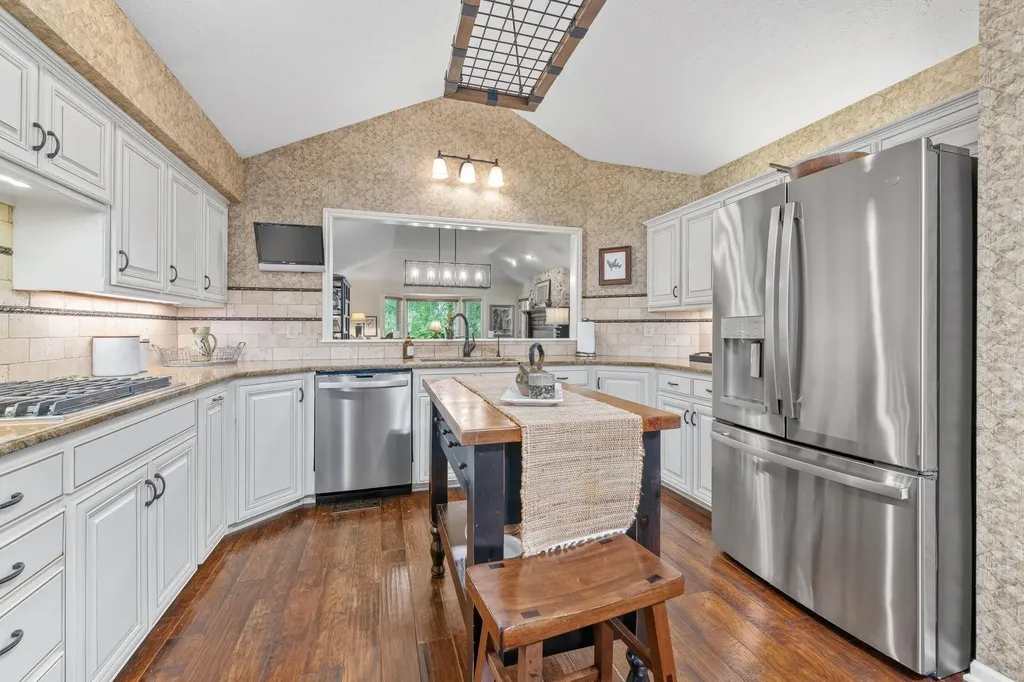 3159 W Keywest Court Wichita KS 67204
