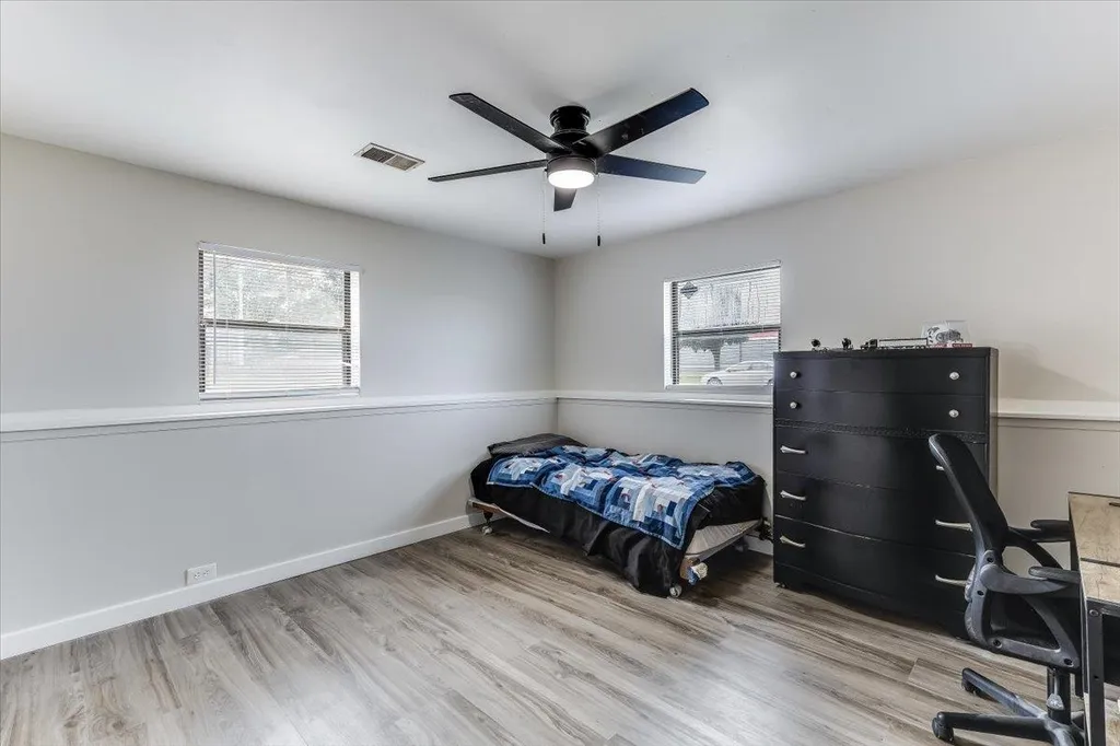 2513 W Savannah Avenue Wichita KS 67217