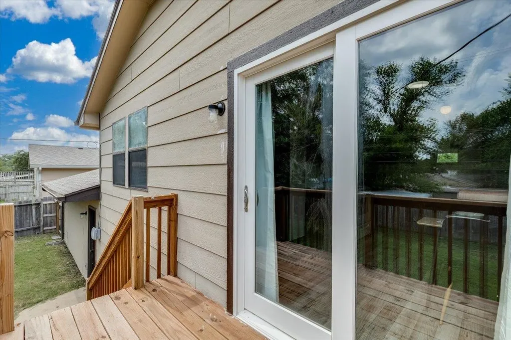 2513 W Savannah Avenue Wichita KS 67217