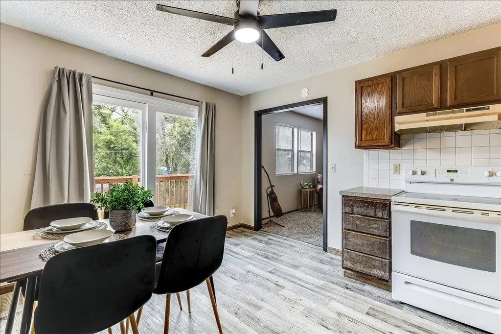 2513 W Savannah Avenue Wichita KS 67217