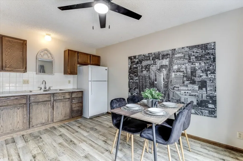 2513 W Savannah Avenue Wichita KS 67217