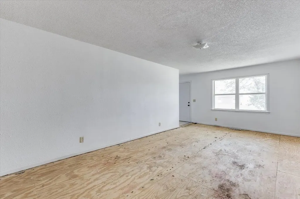 7025 W Frazier Wichita KS 67212