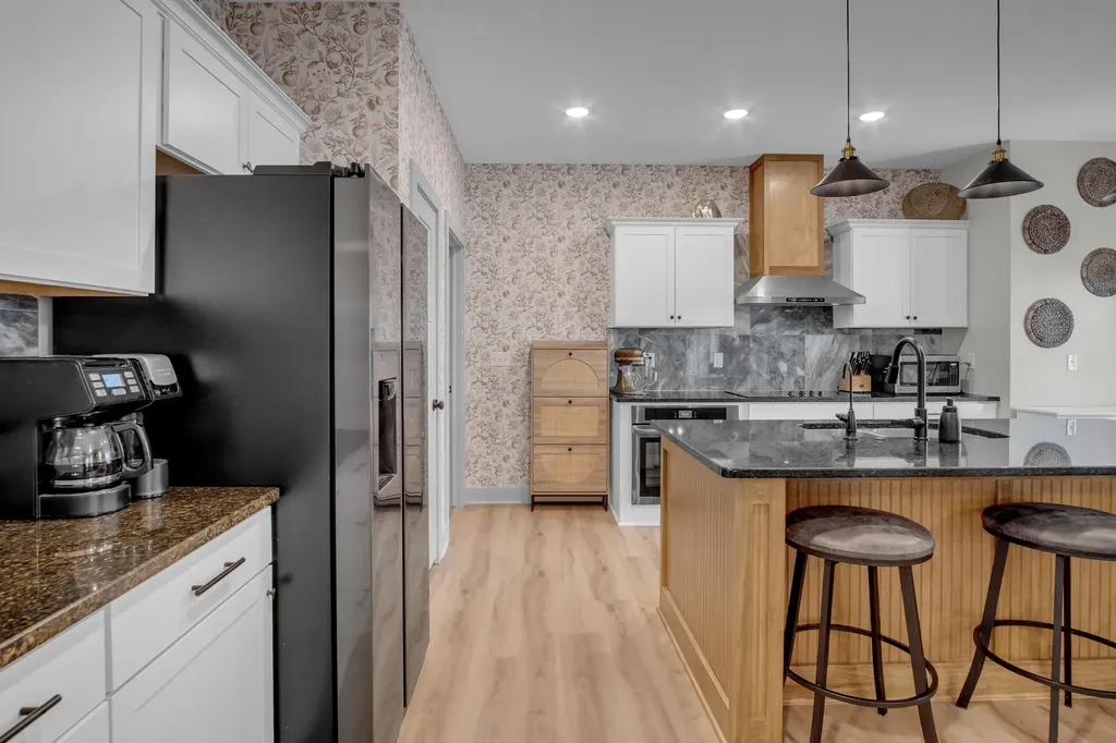 8857 N Hidden Lane Park City KS 67147