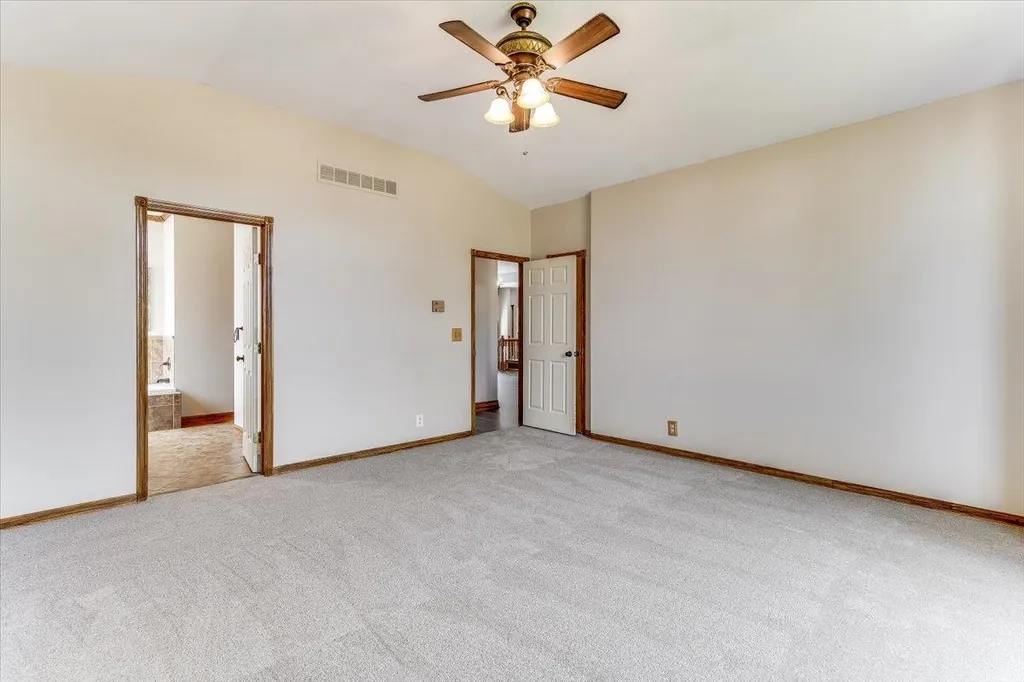 148 N Forestview Wichita KS 67235
