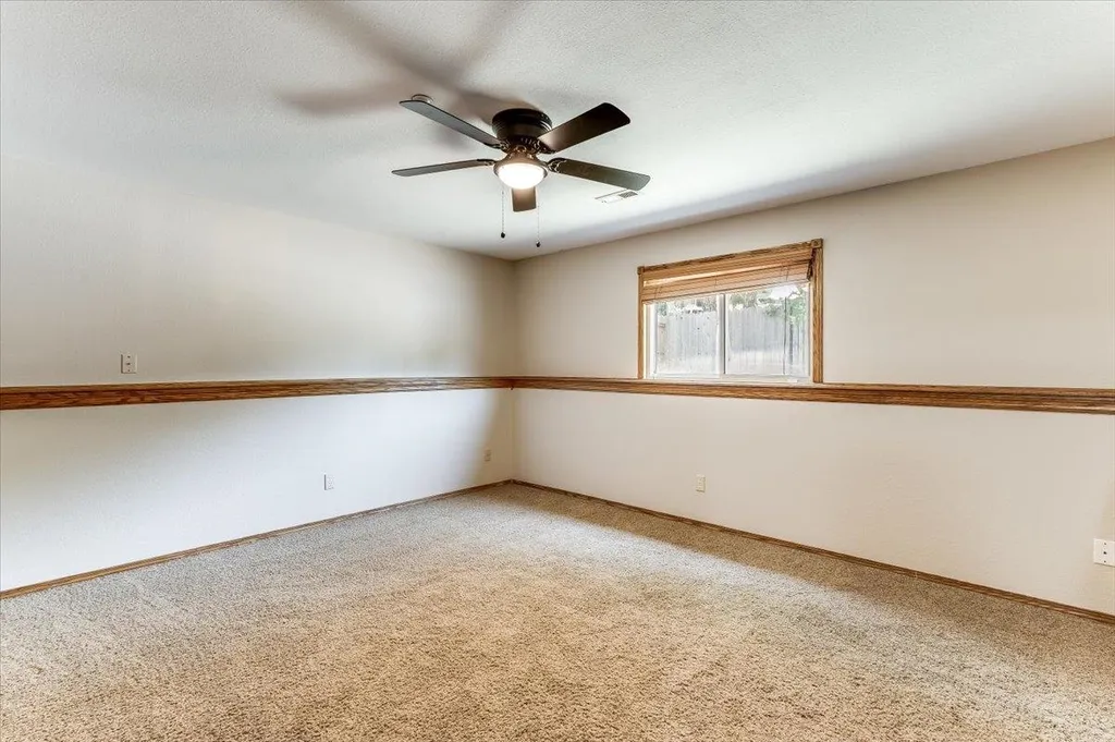 148 N Forestview Wichita KS 67235