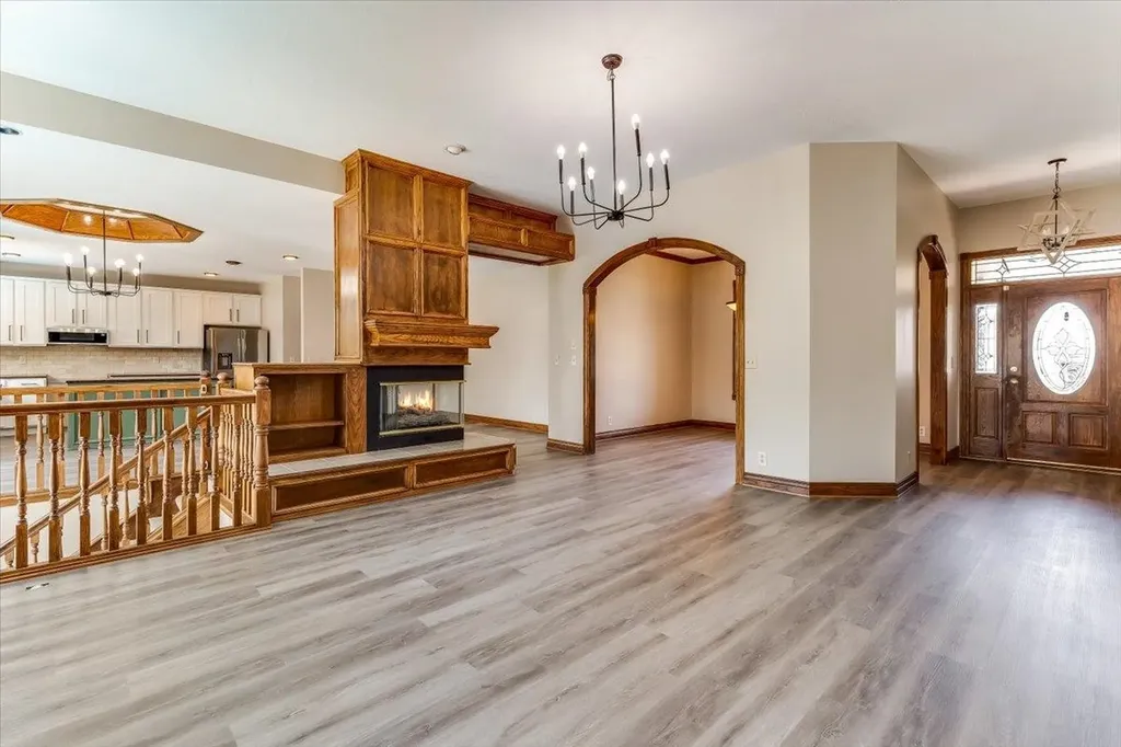 148 N Forestview Wichita KS 67235
