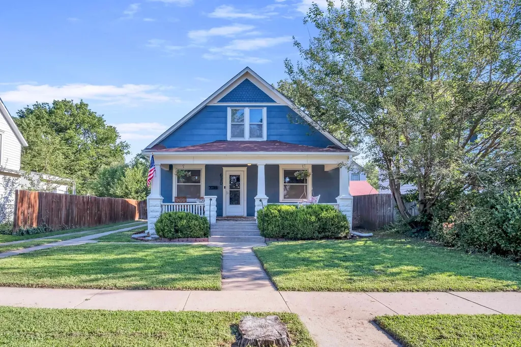 620 E 4th Street Newton KS 67114