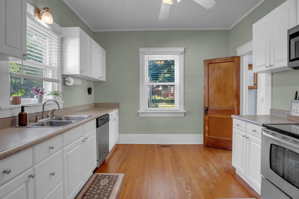 620 E 4th Street Newton KS 67114